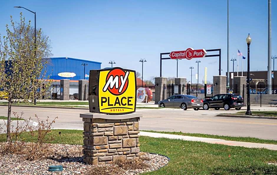 My Place Hotel Green Bay