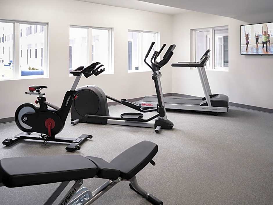 stayAPT Suites San Antonio-Randolph (Live Oak)