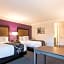 La Quinta Inn & Suites by Wyndham Atlanta Alpharetta
