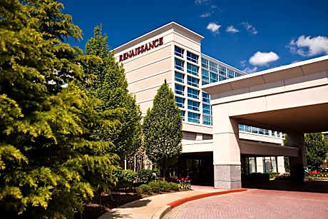 Renaissance by Marriott Newark Airport Hotel