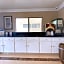 Rodeway Inn & Suites