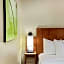 La Quinta Inn & Suites by Wyndham Memphis Primacy Parkway