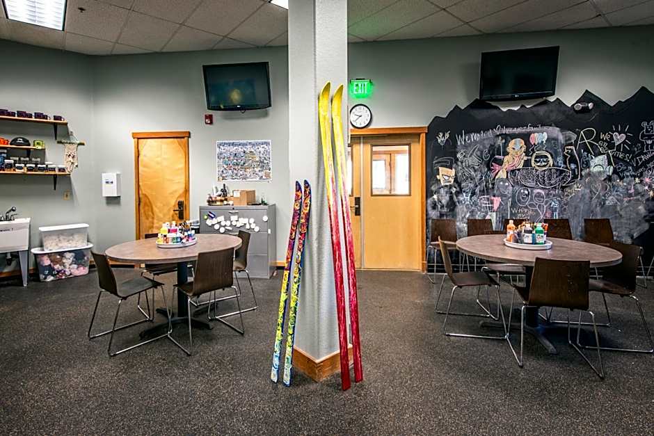 Grand Timber Lodge
