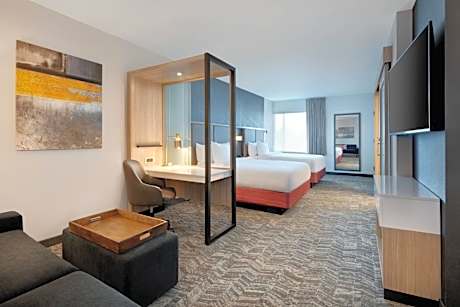 Suite with Two Queen Beds - Hearing Accessible