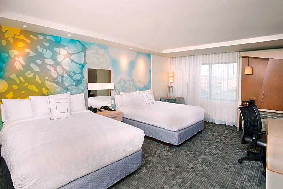 Courtyard by Marriott Redwood City