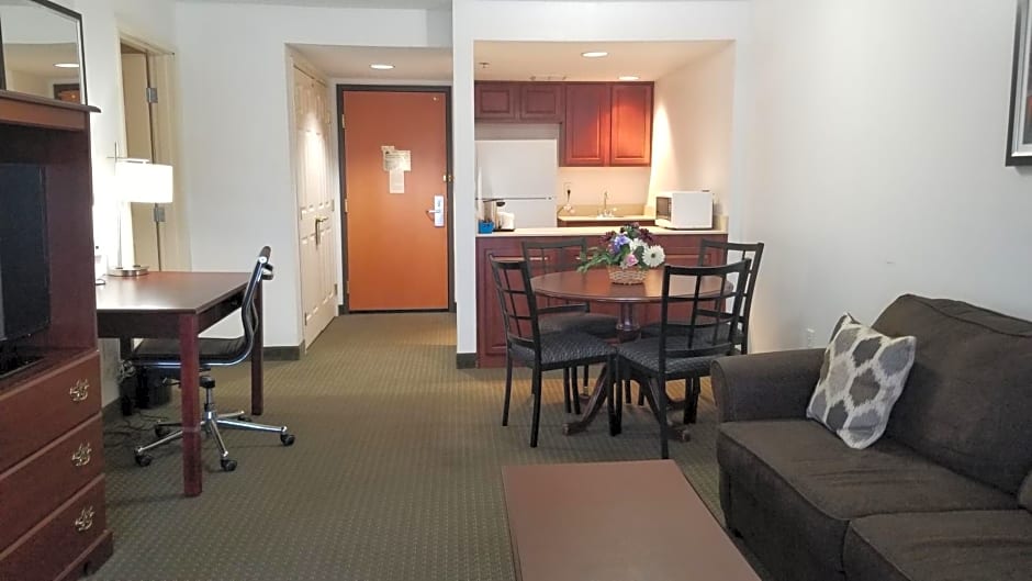 Wingate by Wyndham Indianapolis Airport-Rockville Rd.