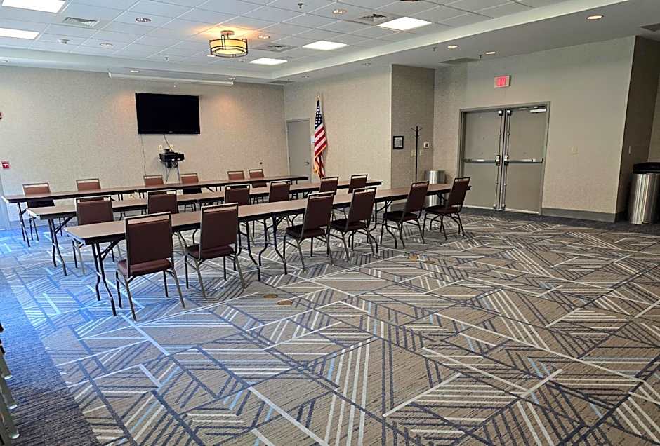 Holiday Inn Express & Suites - Smithfield/Selma by IHG