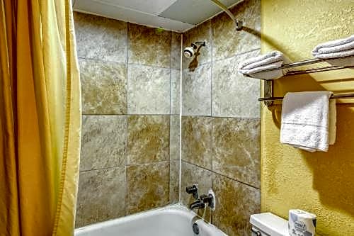 Budget Inn and Suites