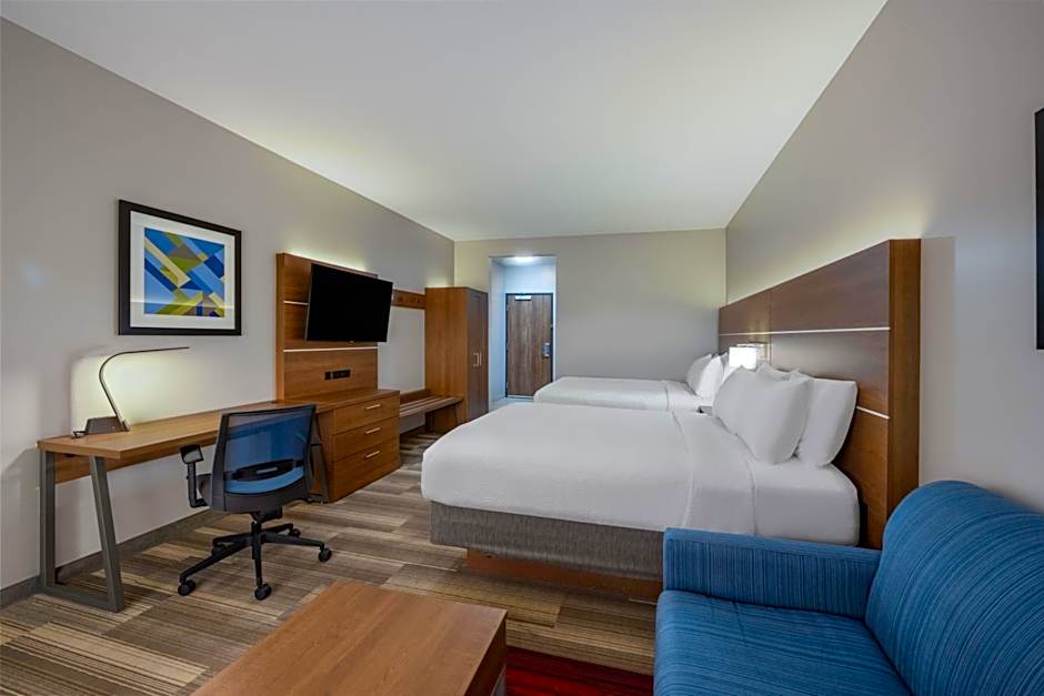 Holiday Inn Express and Suites Gilbert Mesa Gateway Airport