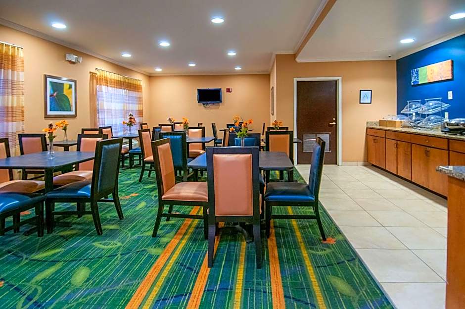 Quality Inn & Suites