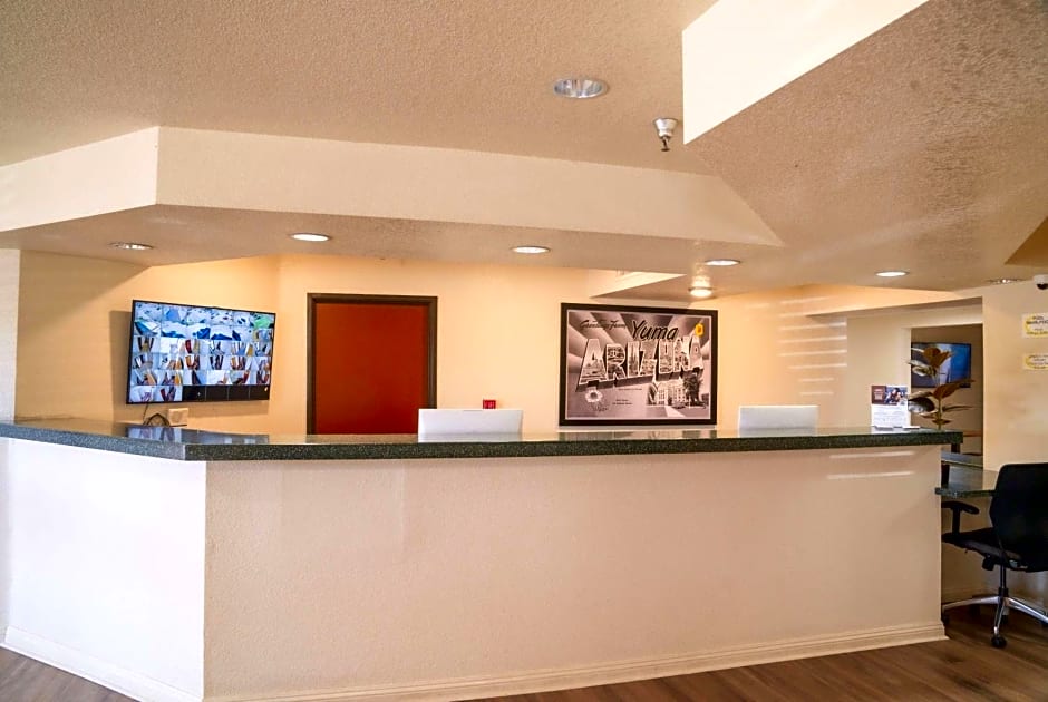 Super 8 by Wyndham Yuma