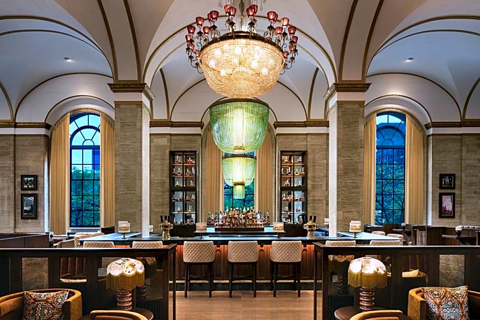Hotel Cleveland Autograph Collection
