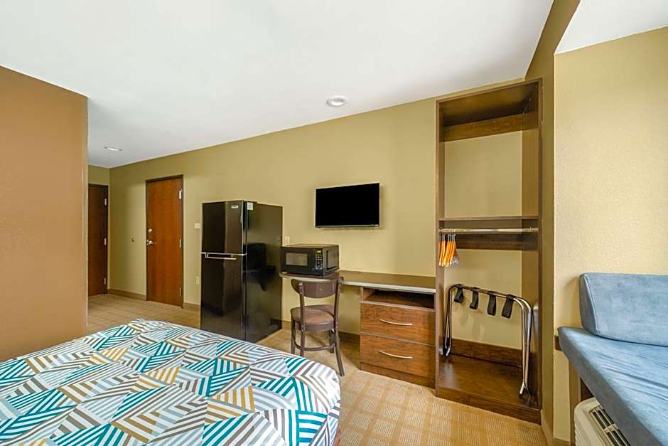 Studio 6 Suites Breaux Bridge, LA
