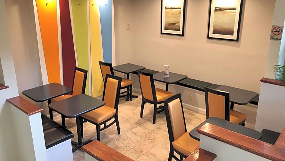 Magnuson Hotel Virginia Beach