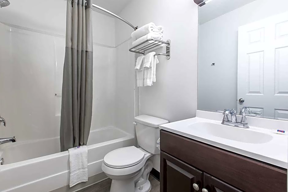 Motel 6 Greenville, SC - I-85 Near Downtown