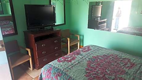 Guest Host Motel