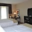 Holiday Inn Express Hotel And Suites St Joseph