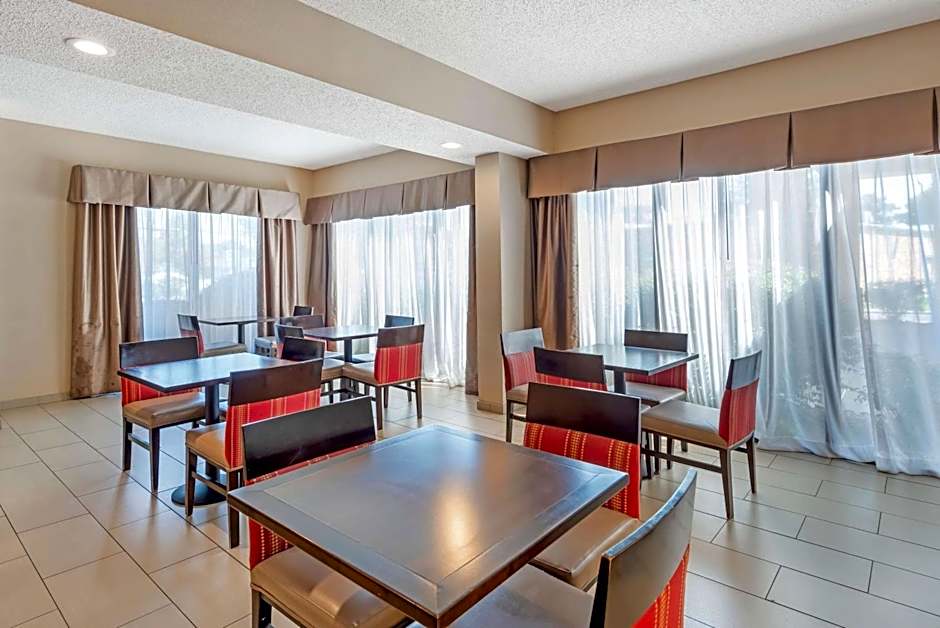 Comfort Inn Elizabeth City near University