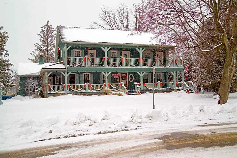 WeatherPine Inn