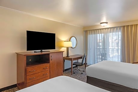 Queen Room with Two Queen Beds with Balcony
