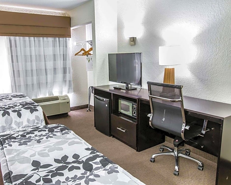 Sleep Inn near Outlets