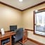 Comfort Inn & Suites Carneys Point
