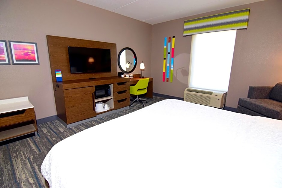 Hampton Inn By Hilton Leesburg
