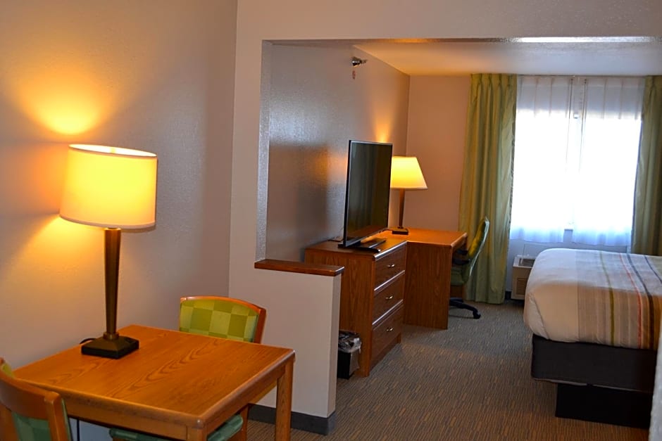 Country Inn & Suites by Radisson, Fairview Heights