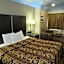 Camelot Inn &amp; Suites Highway 290/NW Freeway