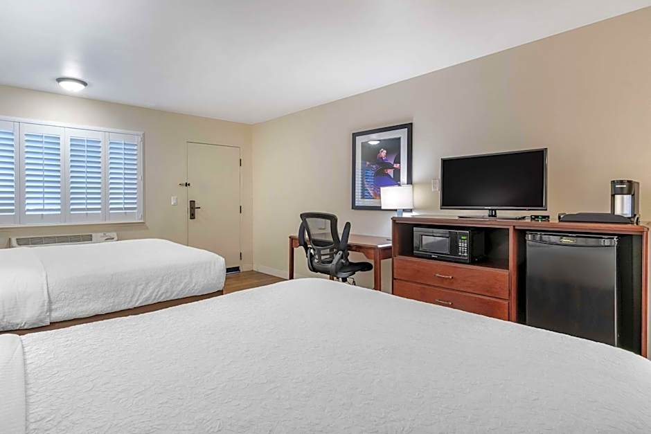 Best Western Rose Garden Inn