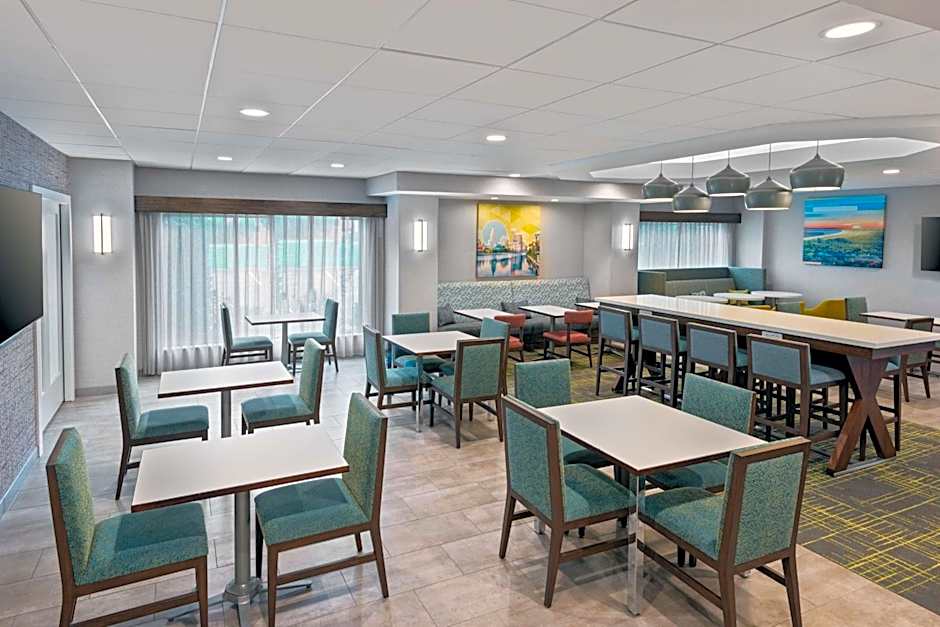 Hampton Inn By Hilton Coventry-Warwick Area
