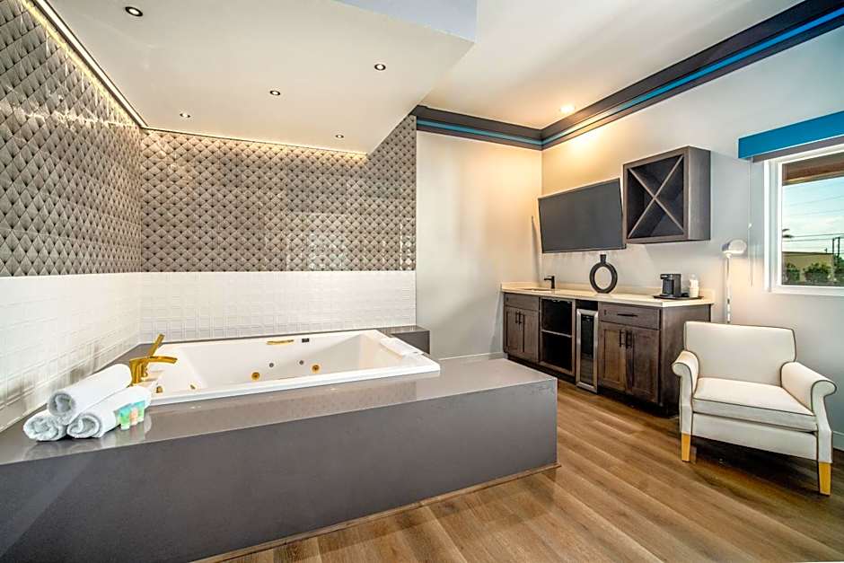 Aspire Inn Studios & Spas