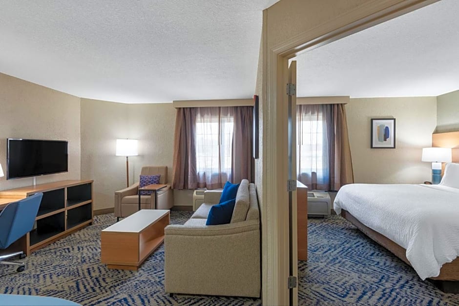 Candlewood Suites Chesapeake-Suffolk