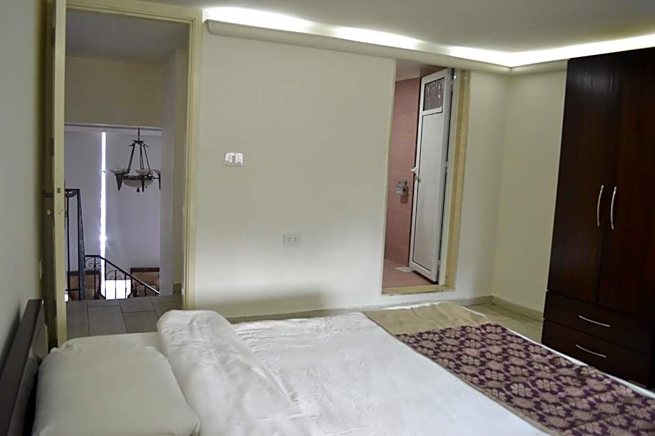 Silver Apartments
