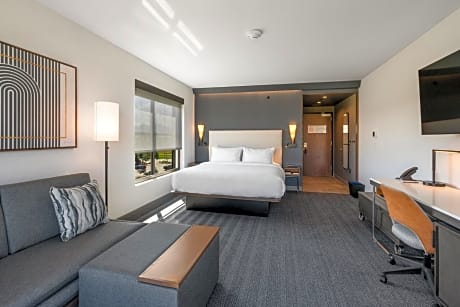 King Room with Sofa Bed