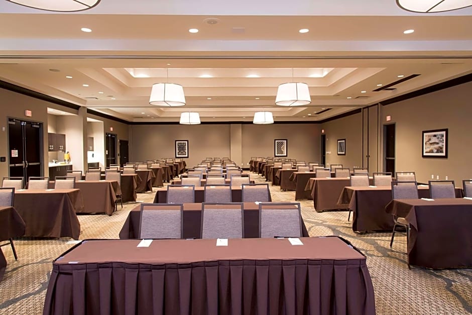 DoubleTree by Hilton Schenectady