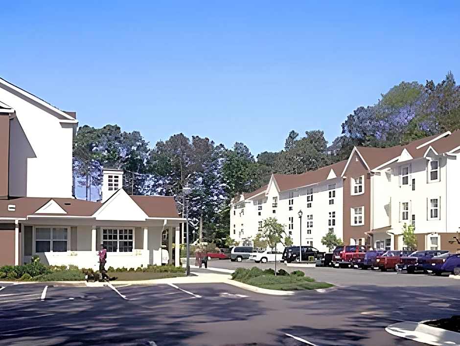 Residences at Tewksbury