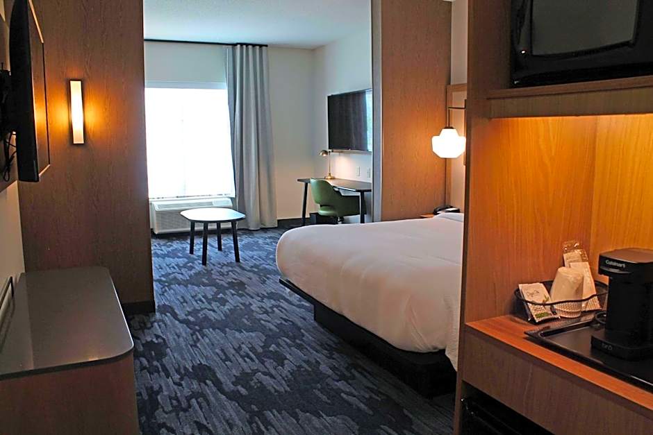 Fairfield Inn and Suites by Marriott St. Louis South
