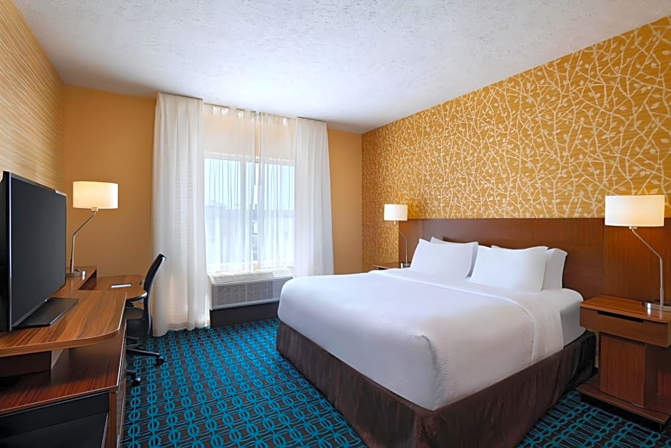 Fairfield Inn & Suites by Marriott Lincoln Airport