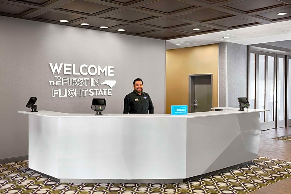 Hampton Inn & Suites Charlotte Steele Creek - photo 3