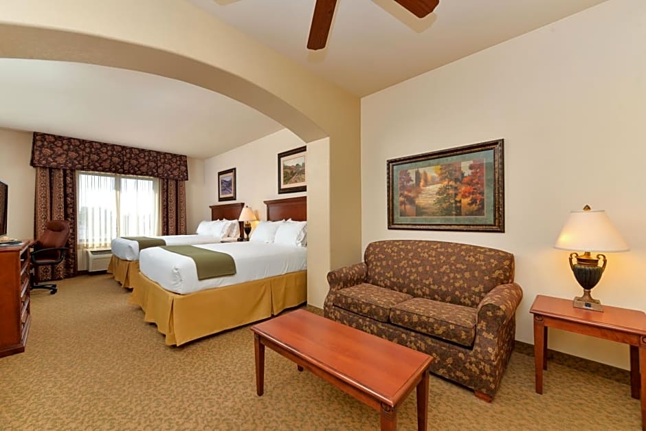 Holiday Inn Express Hotel & Suites Las Cruces
