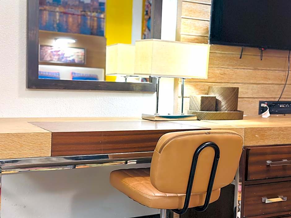 Midtown Inn