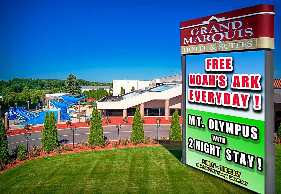 Grand Marquis Waterpark Hotel & Suites