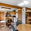Rodeway Inn Pronghorn Lodge
