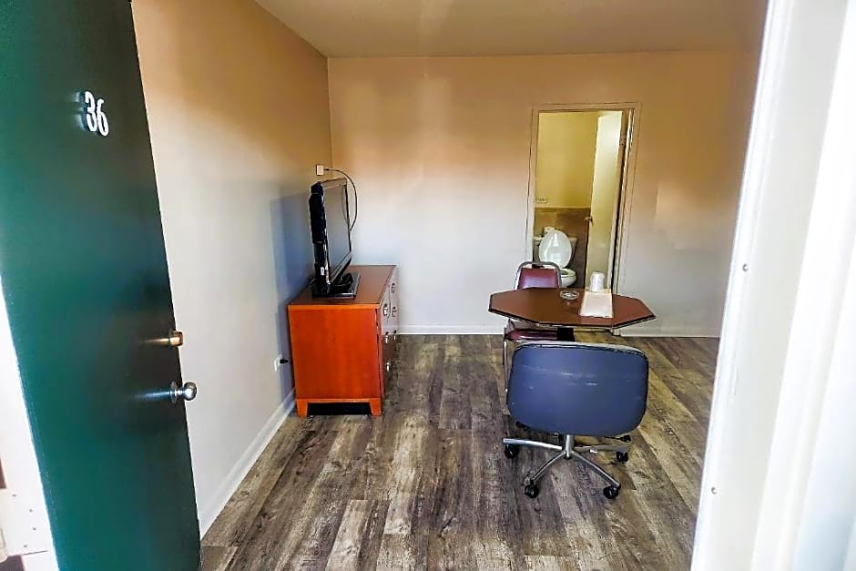 Manor Motel By OYO Near Oak Brook Chicago Westchester