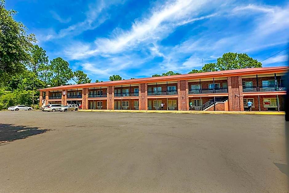 Sunrise Inn By OYO Albany
