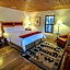 Inn on the Alameda
