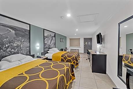 Queen Room with Two Queen Beds - Non-Smoking