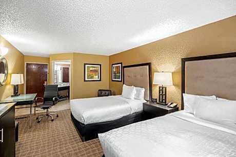 2 Double Beds Non-Smoking