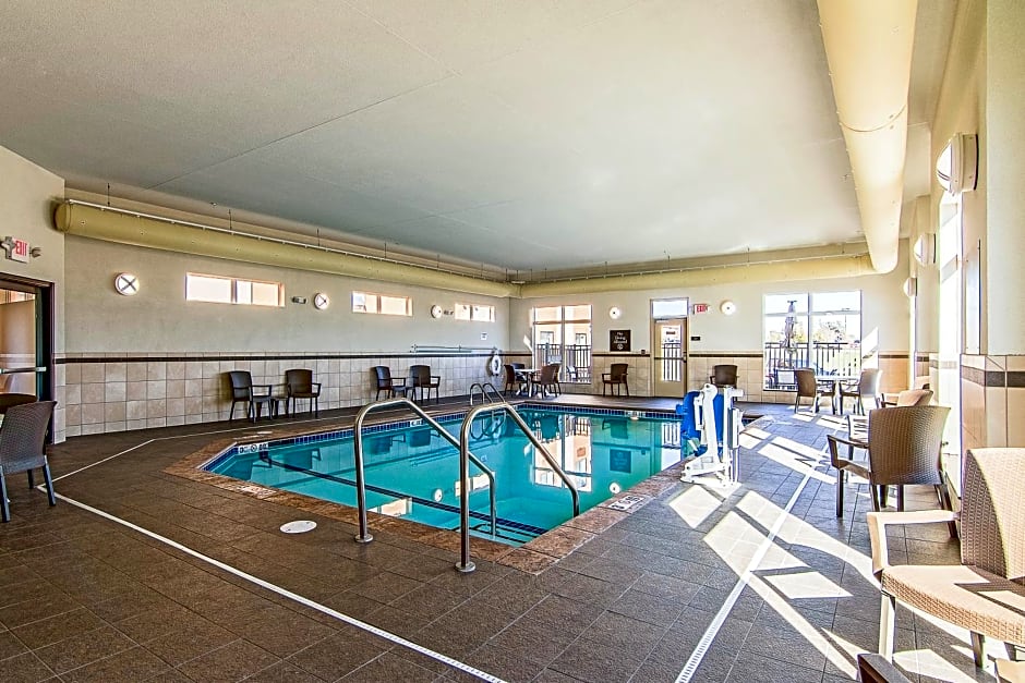 Sleep Inn & Suites